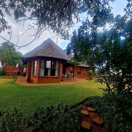 Rocky Aloe Escape Villa Krugersdorp Eksteriør billede