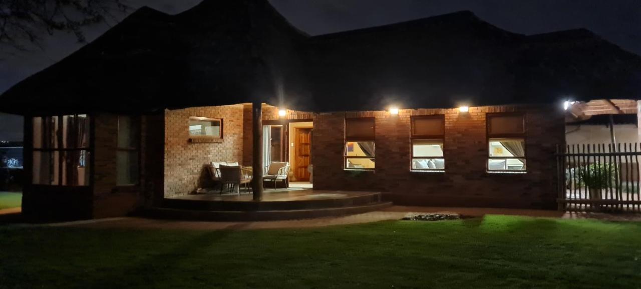 Rocky Aloe Escape Villa Krugersdorp Eksteriør billede